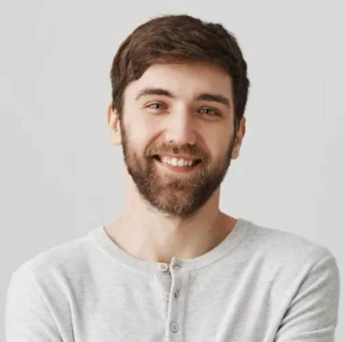 Chris L.